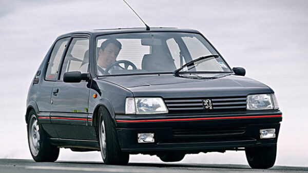 Shop the Ultimate Triple Legends 80s Hot Hatch Driving Experience - Image 9