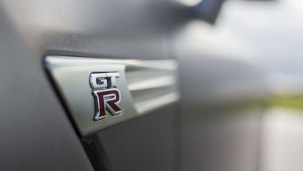 Shop the Exhilarating 1200BHP Nissan GTR Driving Experience: 12-Lap Thrill for One - Image 6