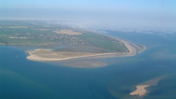 Shop the Exclusive 20-Minute Helicopter Tour Over Beaches and Bays for One - Image 5
