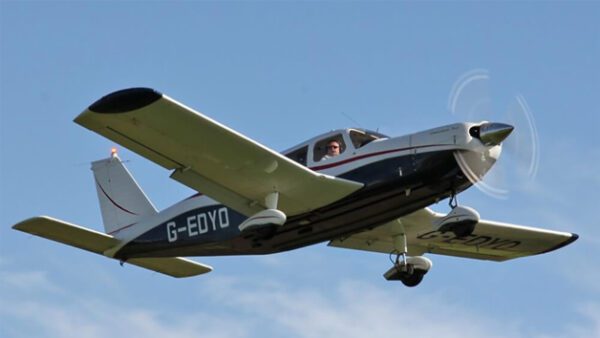Shop the Piper PA28 Cherokee One-Hour Flight Simulator Experience for Individuals - Image 3