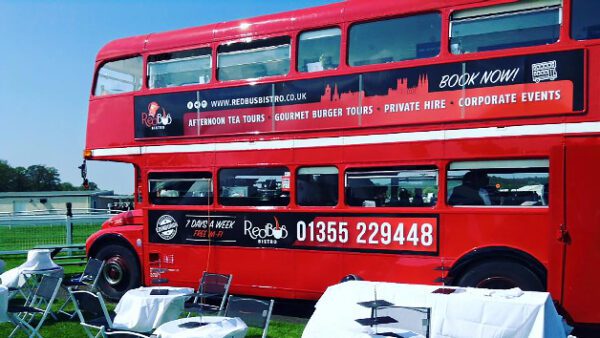 Shop the Glasgow Evening Bus Tour Experience for Two: Includes Dinner and Drinks - Image 4