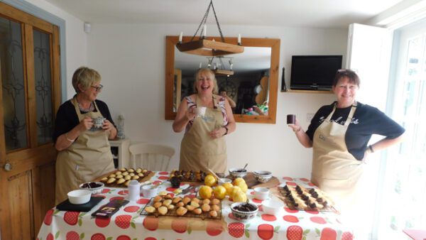 Shop Our Exclusive Half-Day Masterclass in Baking and French Language Skills for Individuals - Image 2