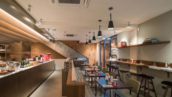 Shop the Exquisite Vegan Three-Course Meal with Cocktail Experience at Wulf and Lamb for Two - Image 4
