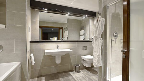 Shop the Exquisite One-Night Couples' Retreat at Formby Hall Golf Resort and Spa - Image 3