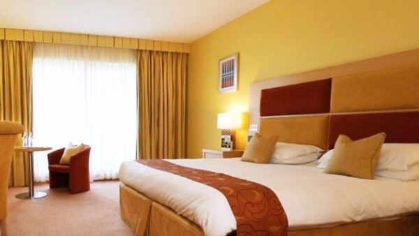 Shop the Luxurious Overnight Spa Retreat for Two with a 50-Minute Pampering Session and Gourmet Dinner at East Sussex National Hotel - Image 2