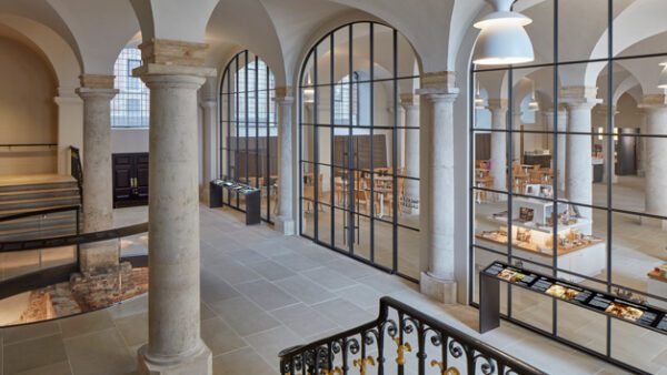 Shop Entry Passes for Two Adults to the Painted Hall Experience - Image 6