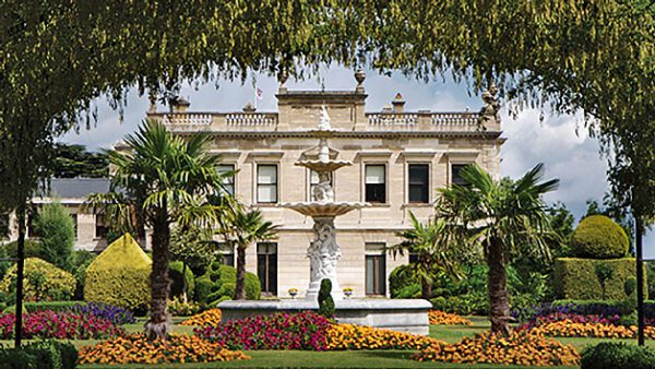 Shop for the English Heritage Annual Pass - Exclusive Access for One Adult - Image 4