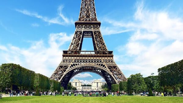 Shop the Exclusive Parisian Day Tour with Eiffel Tower Lunch Experience for Two - Image 2