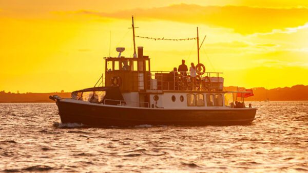Shop the Exclusive Gin and Jazz Cruise Experience for Two with Dorset Cruises - Image 7