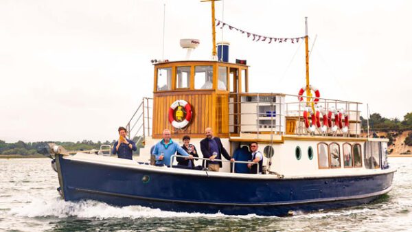 Shop the Exclusive Gin and Jazz Cruise Experience for Two with Dorset Cruises - Image 9