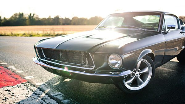 Shop the Eleanor Vs Bullitt Mustang Driving Experience for One at Drift Limits - Image 5