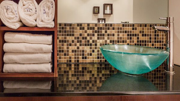 Shop the Luxurious Weekend Spa Day Experience with Treatment at Rena Spa, Leonardo Royal Grand Hotel Southampton - Image 8